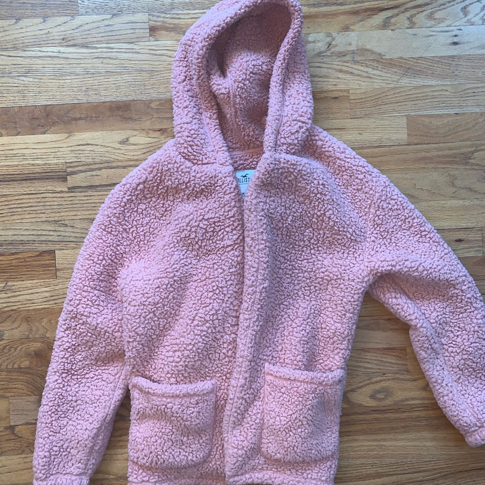 HOLLISTER pink sherpa